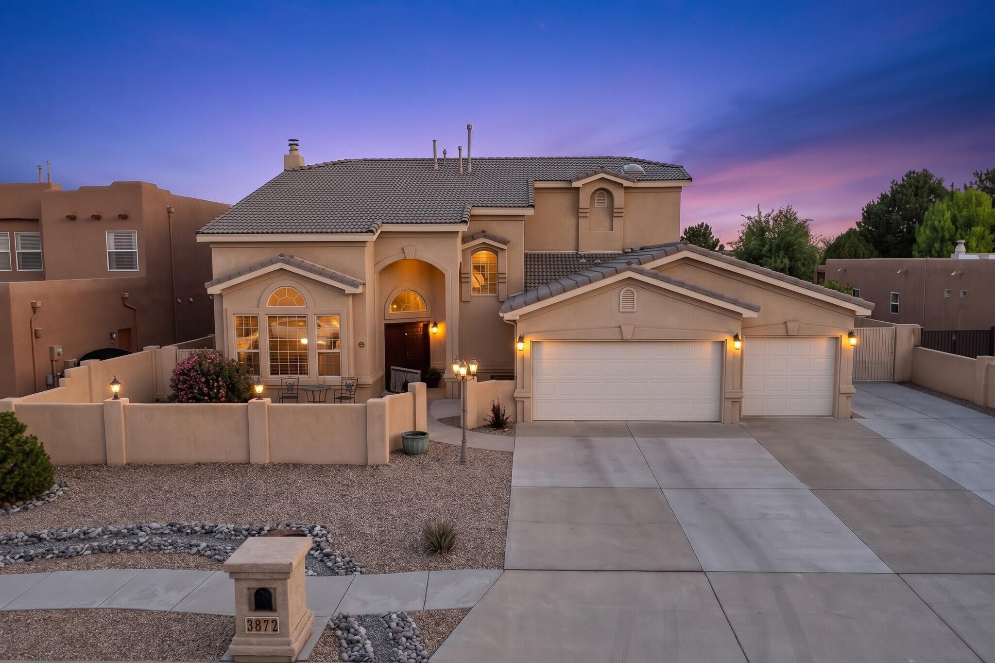 3872 Bay Hill Loop SE