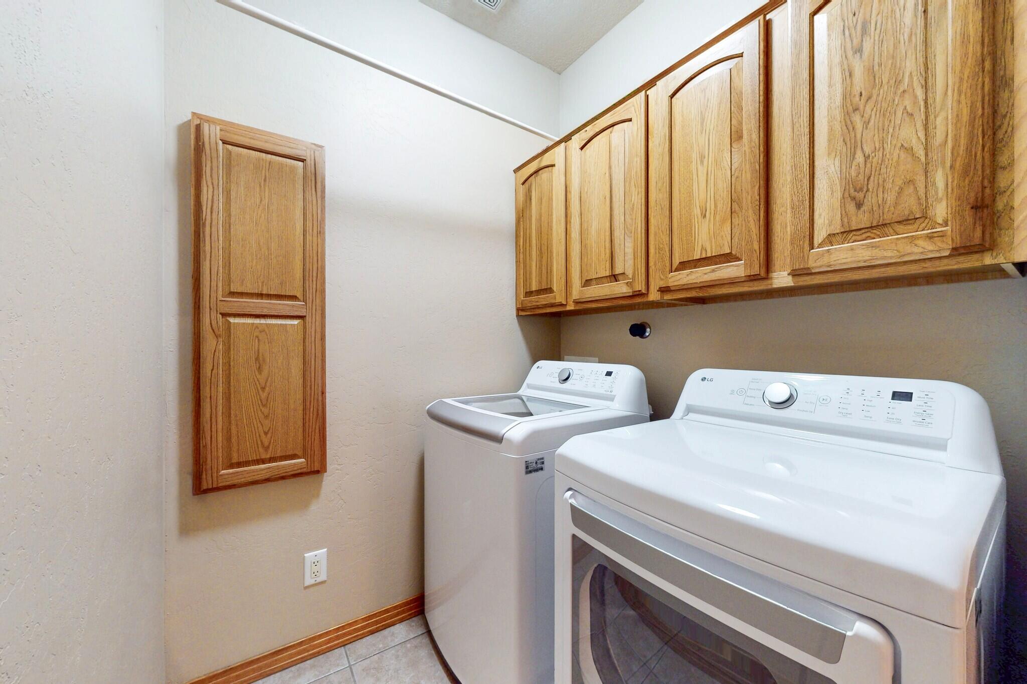Photo 16 — 3872 Bay Hill Loop SE