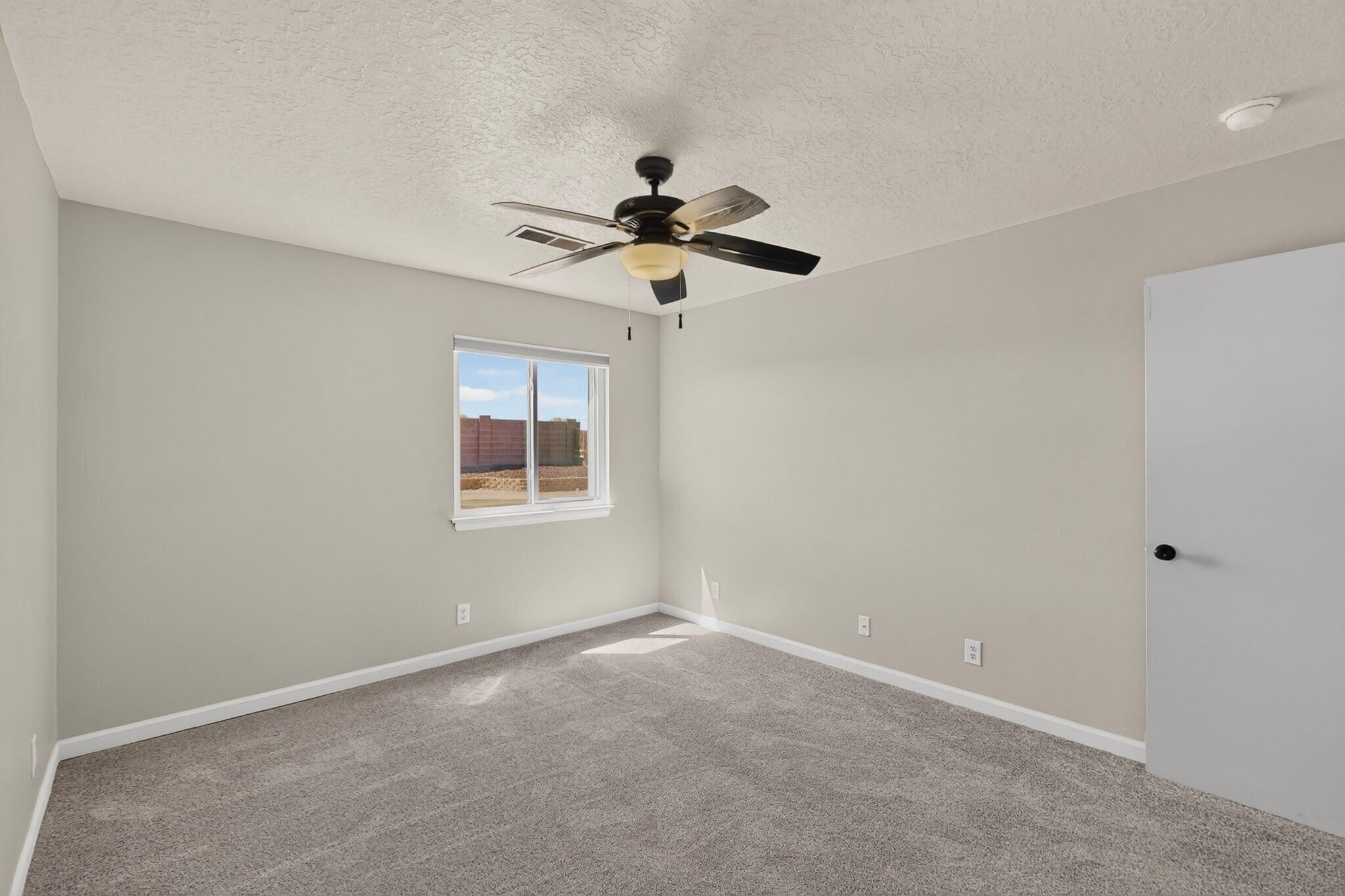Photo 19 — 3133 Chama Meadows Drive NE