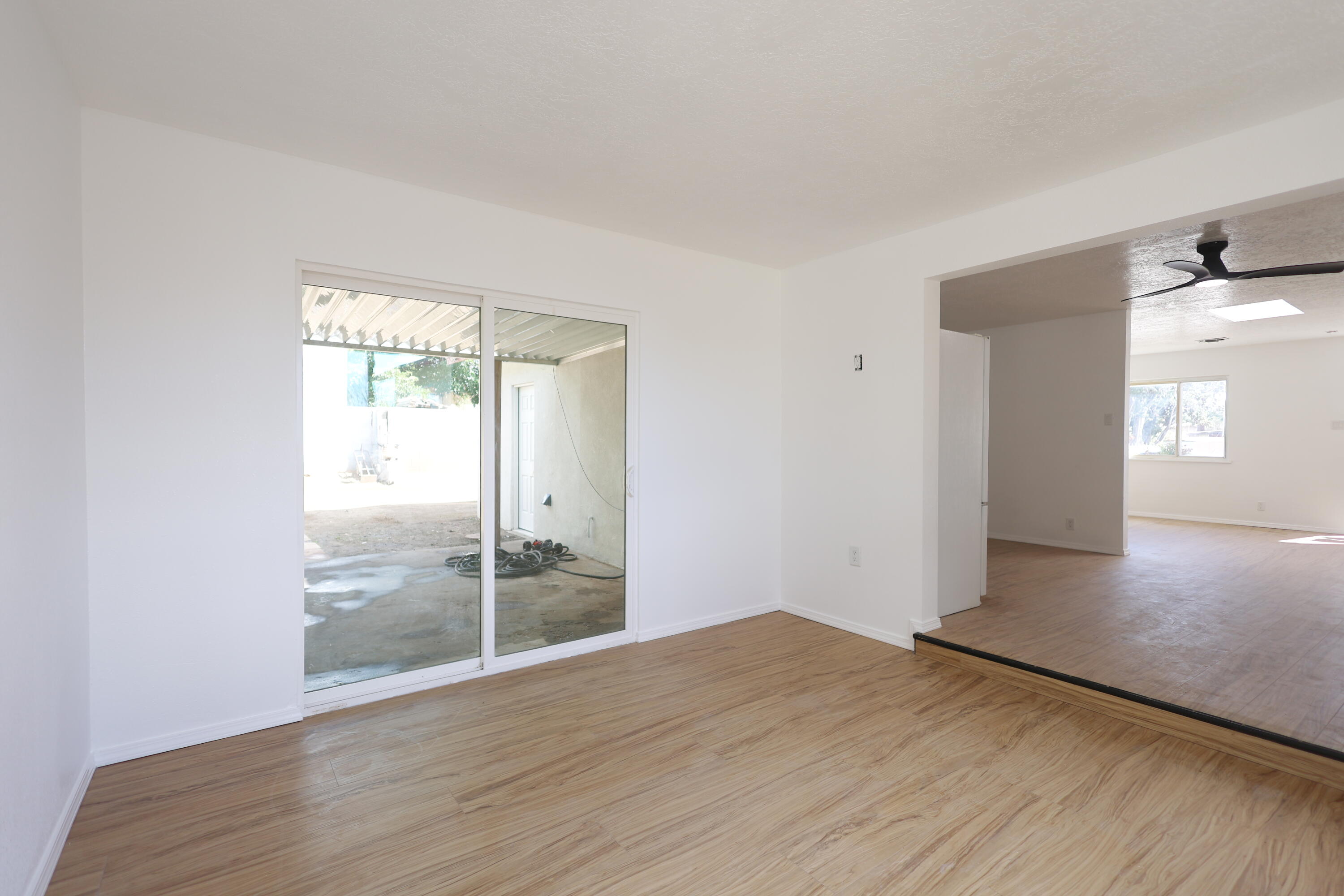 Photo 4 — 700 Tomasita Street NE