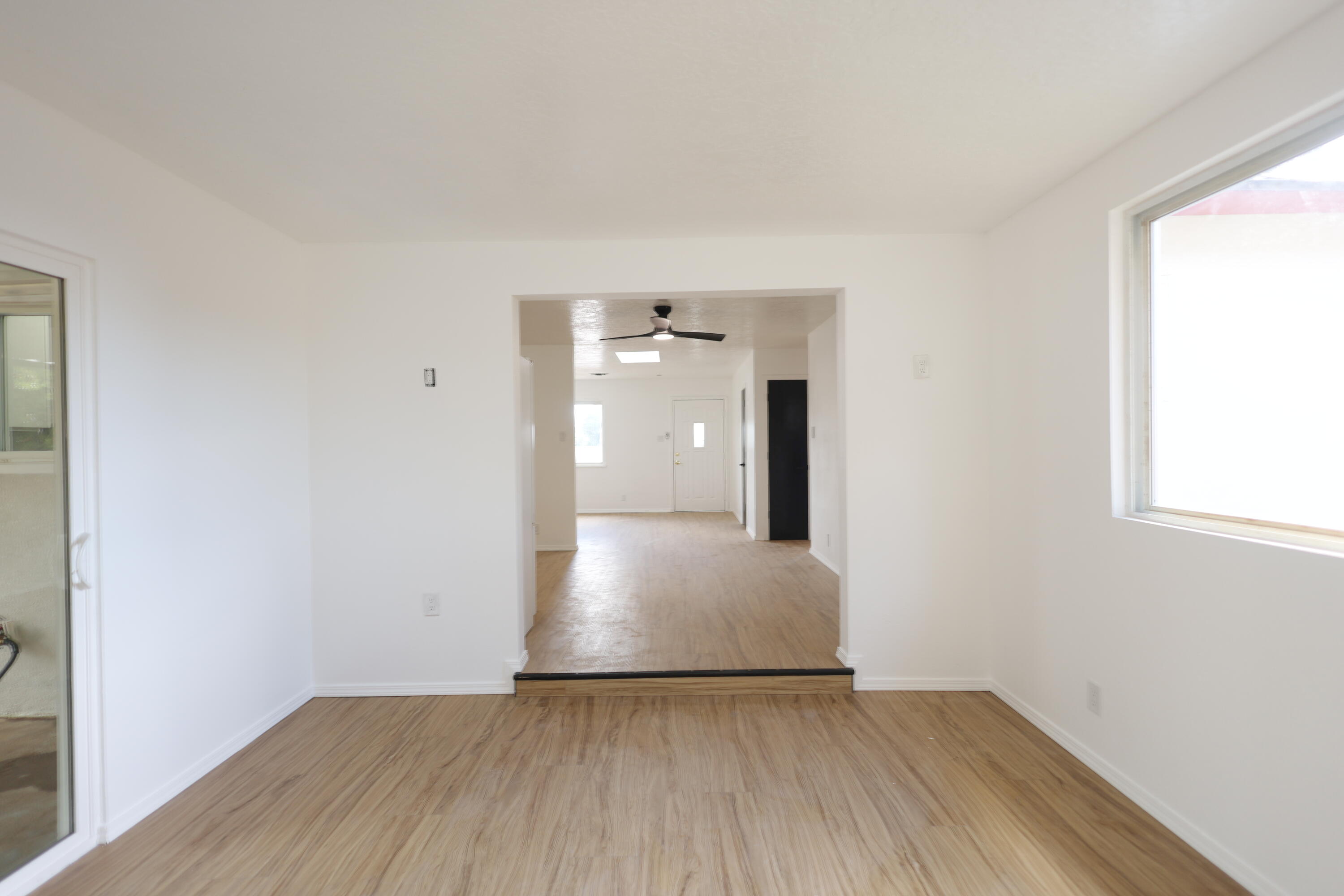 Photo 5 — 700 Tomasita Street NE