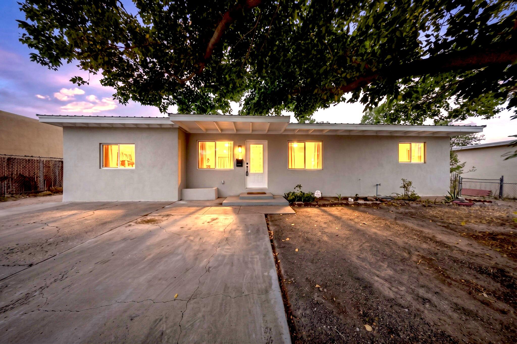 1124 Dorothy Street NE