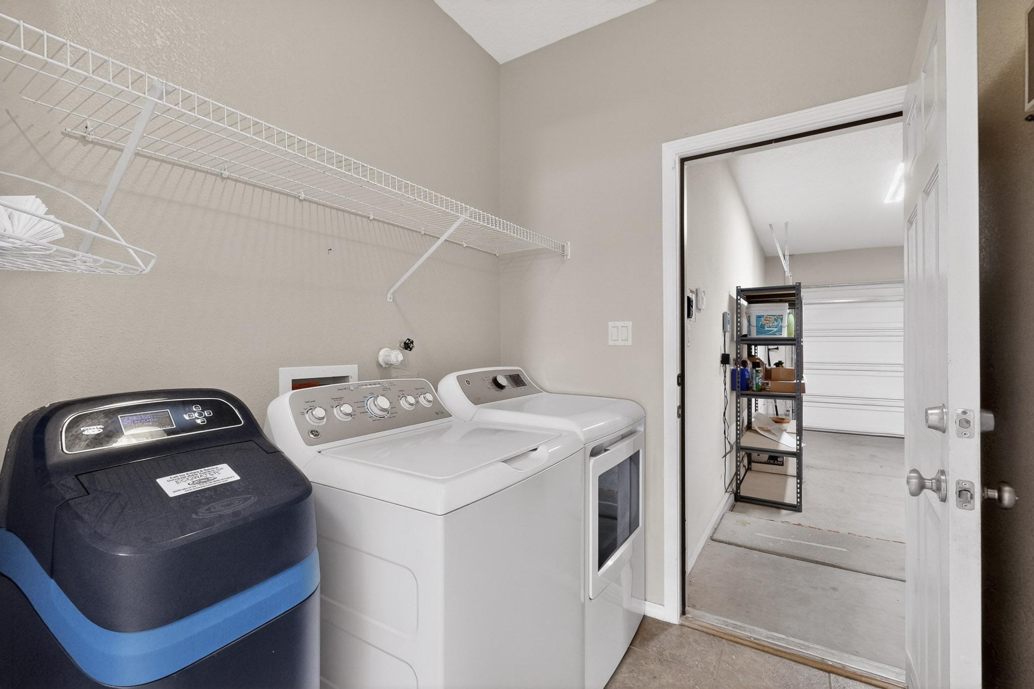 Photo 4 — 11028 Maravillas Drive NW