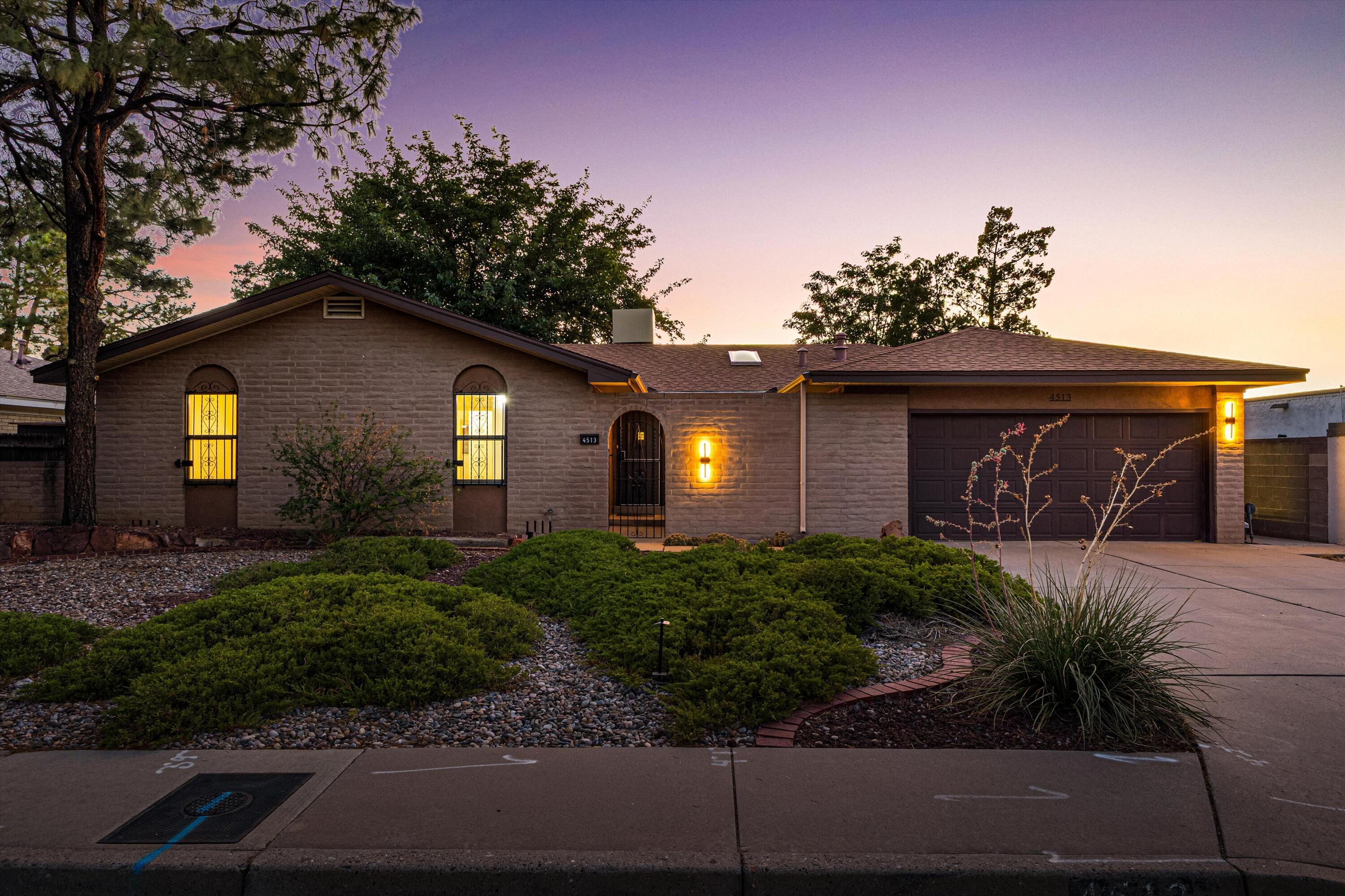 Photo 8 — 4513 Andrew Drive NE