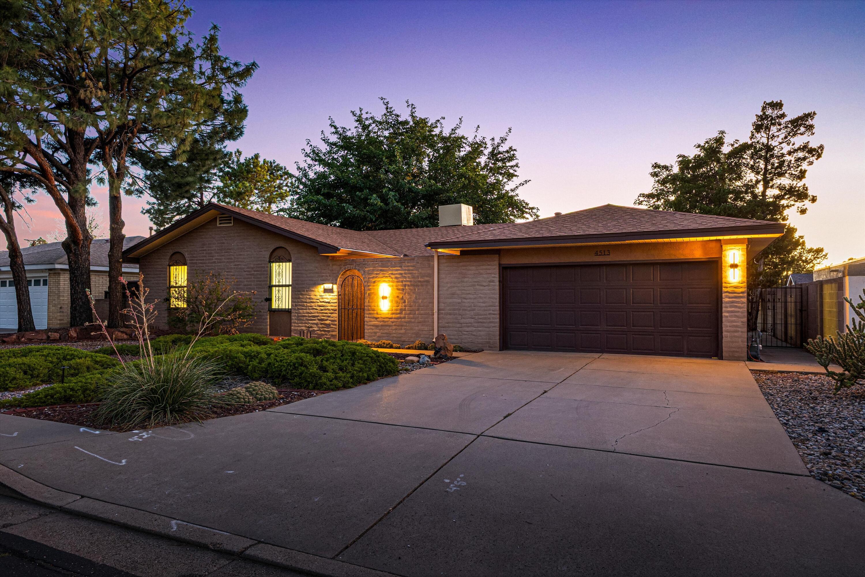 Photo 9 — 4513 Andrew Drive NE