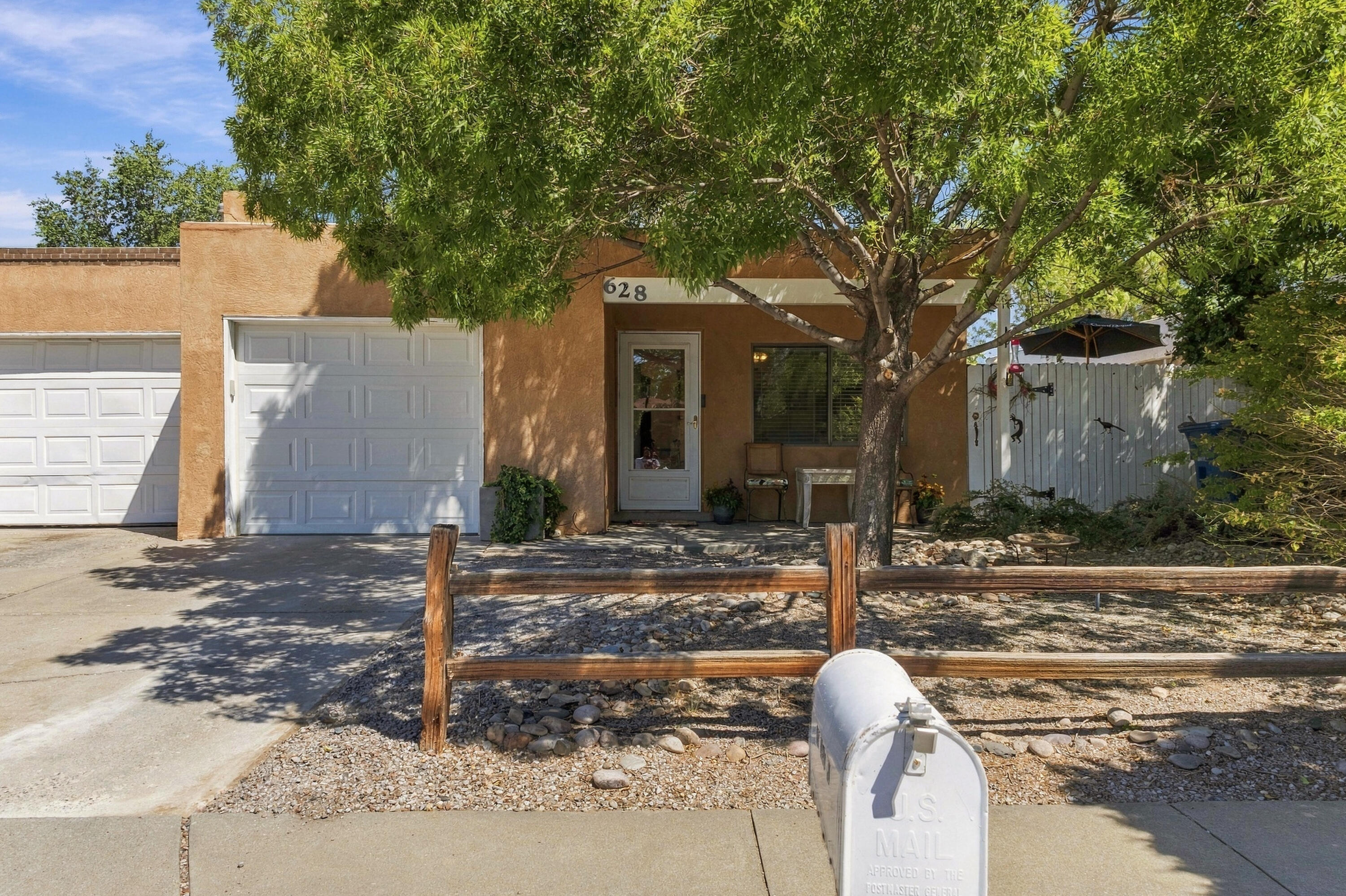 628 Dorado Place SE, Albuquerque, NM 87123