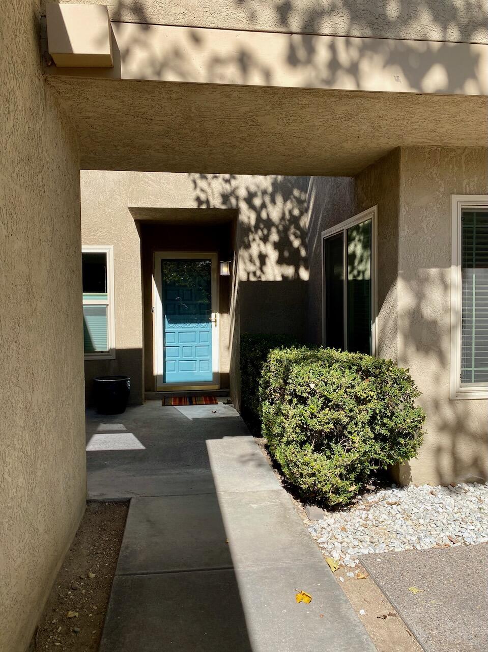 Photo 5 — 9747 Village Green Drive NE