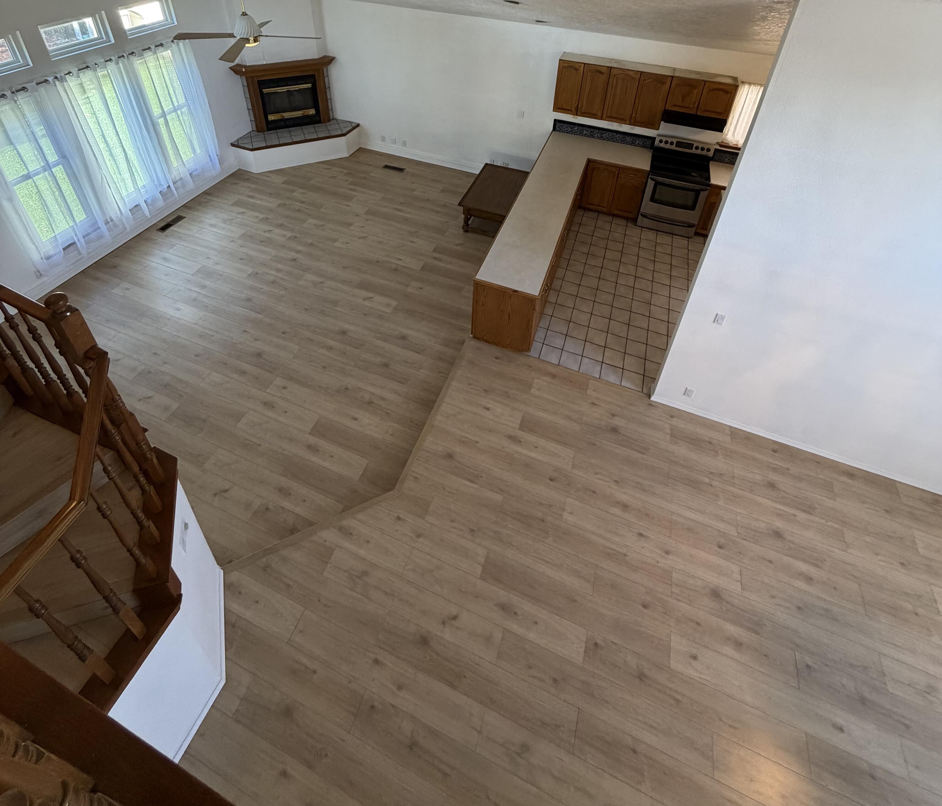 Photo 4 — 7561 Richmond Hill Road NW