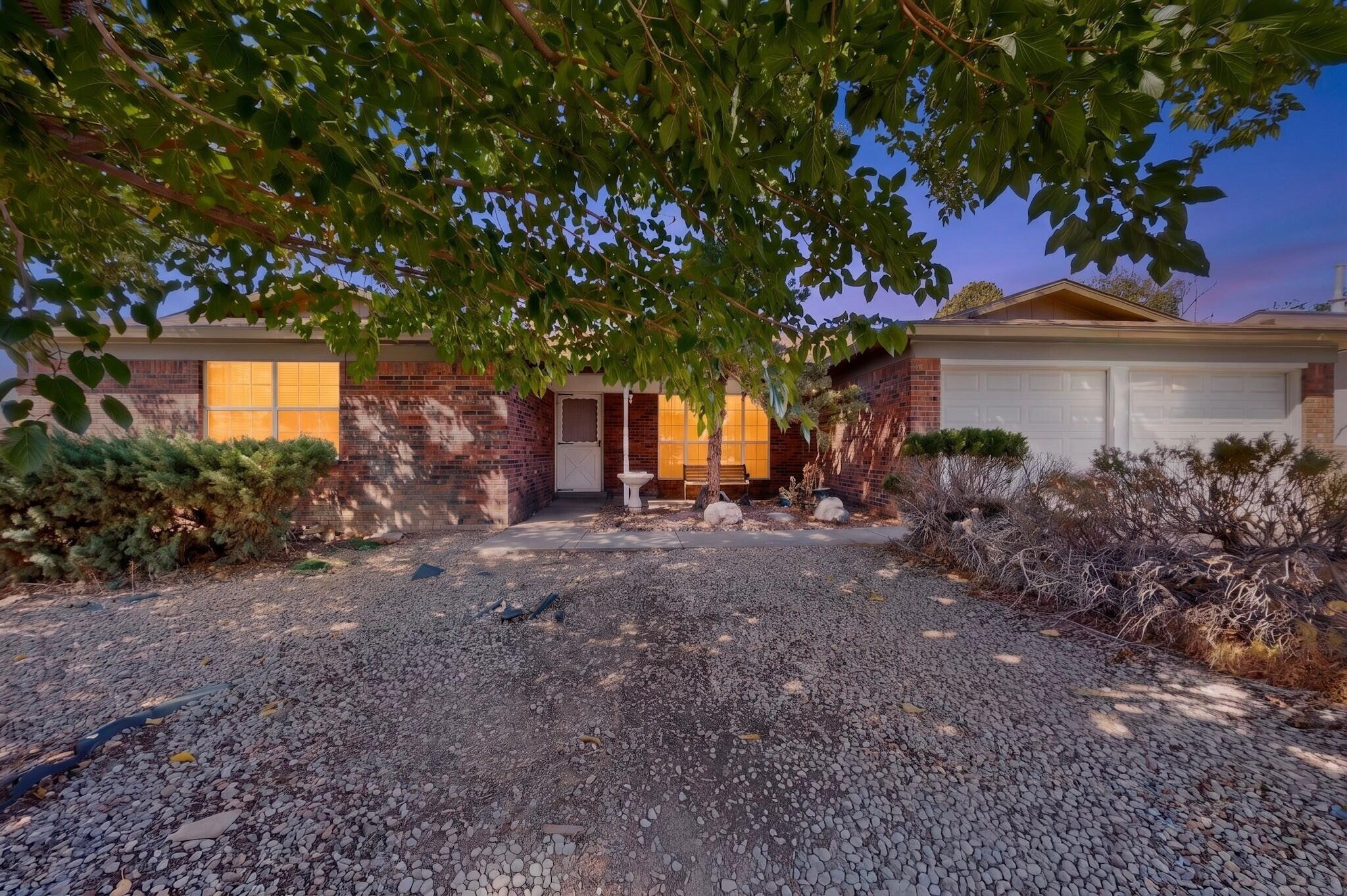 3701 Naples Street NE, Albuquerque, NM 87111