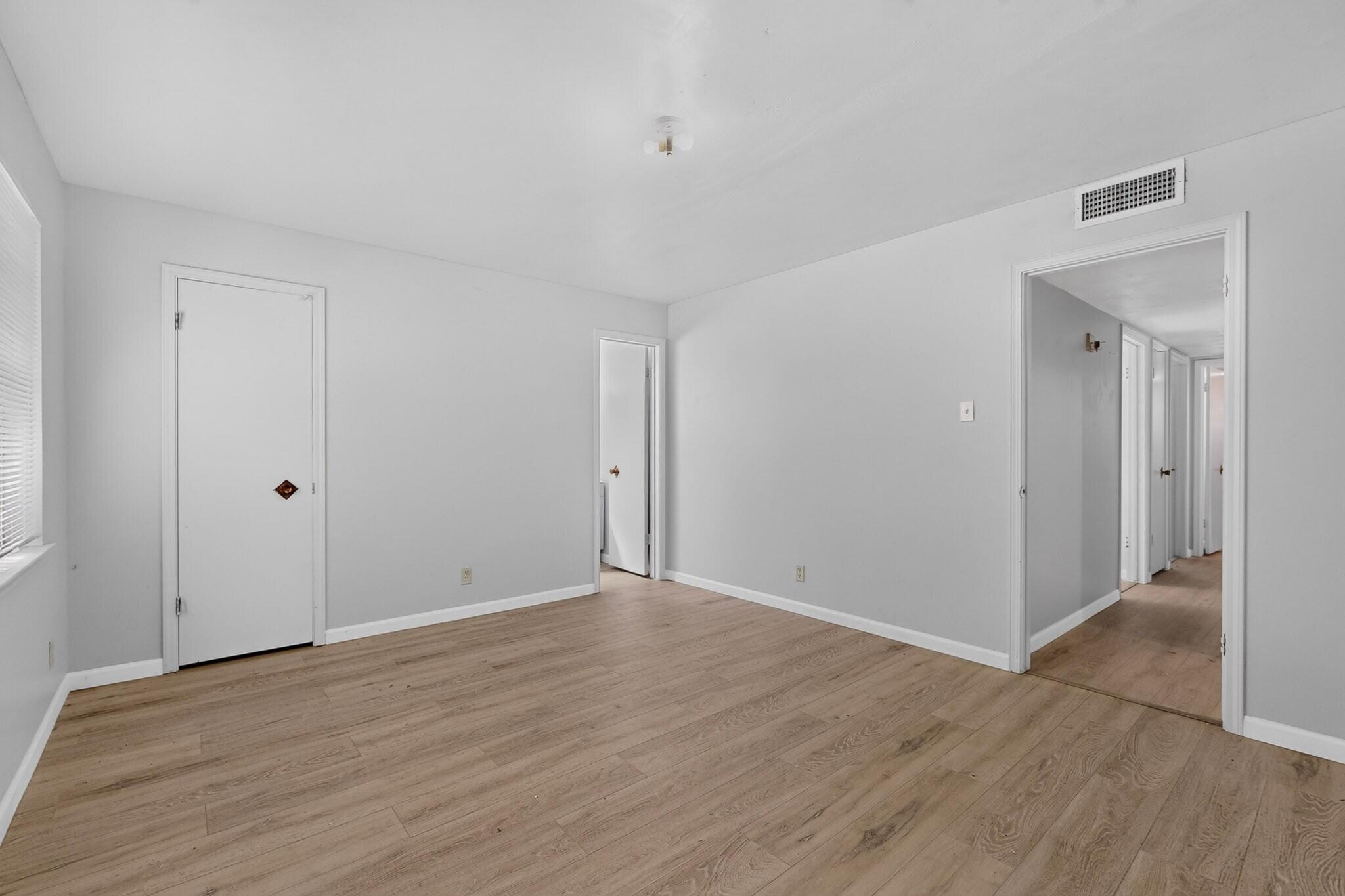 Photo 12 — 3701 Naples Street NE