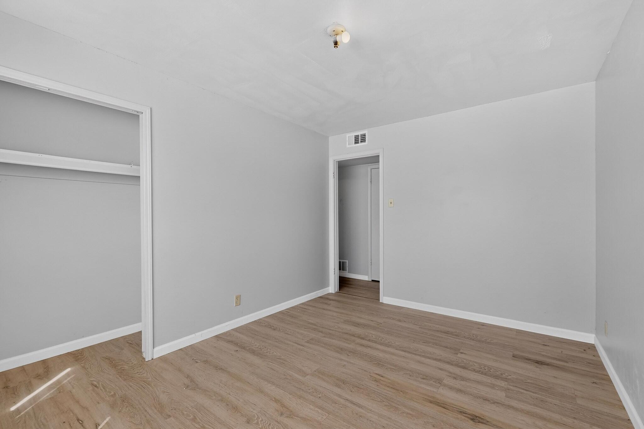Photo 18 — 3701 Naples Street NE