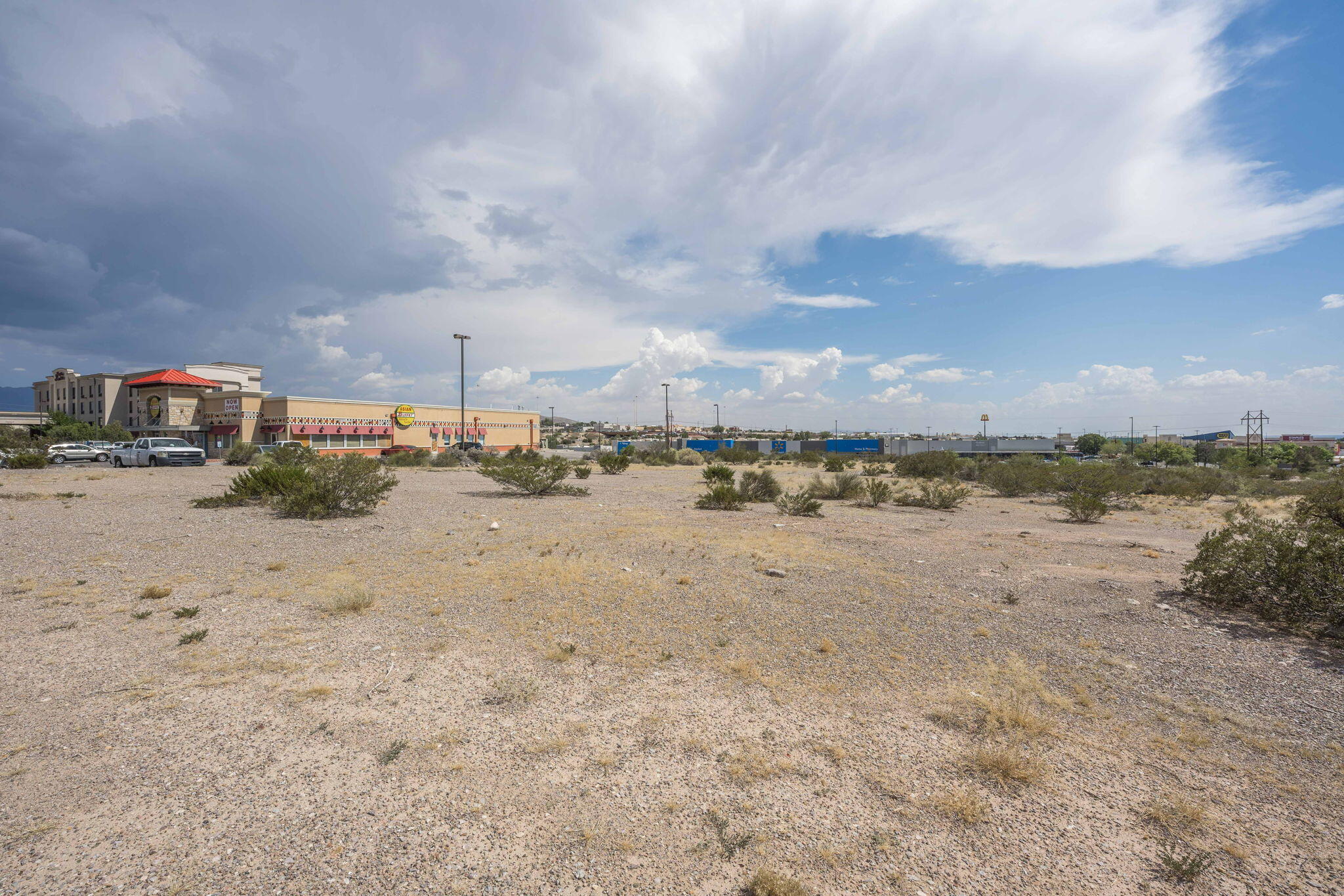 Photo 14 —  E Griggs Avenue