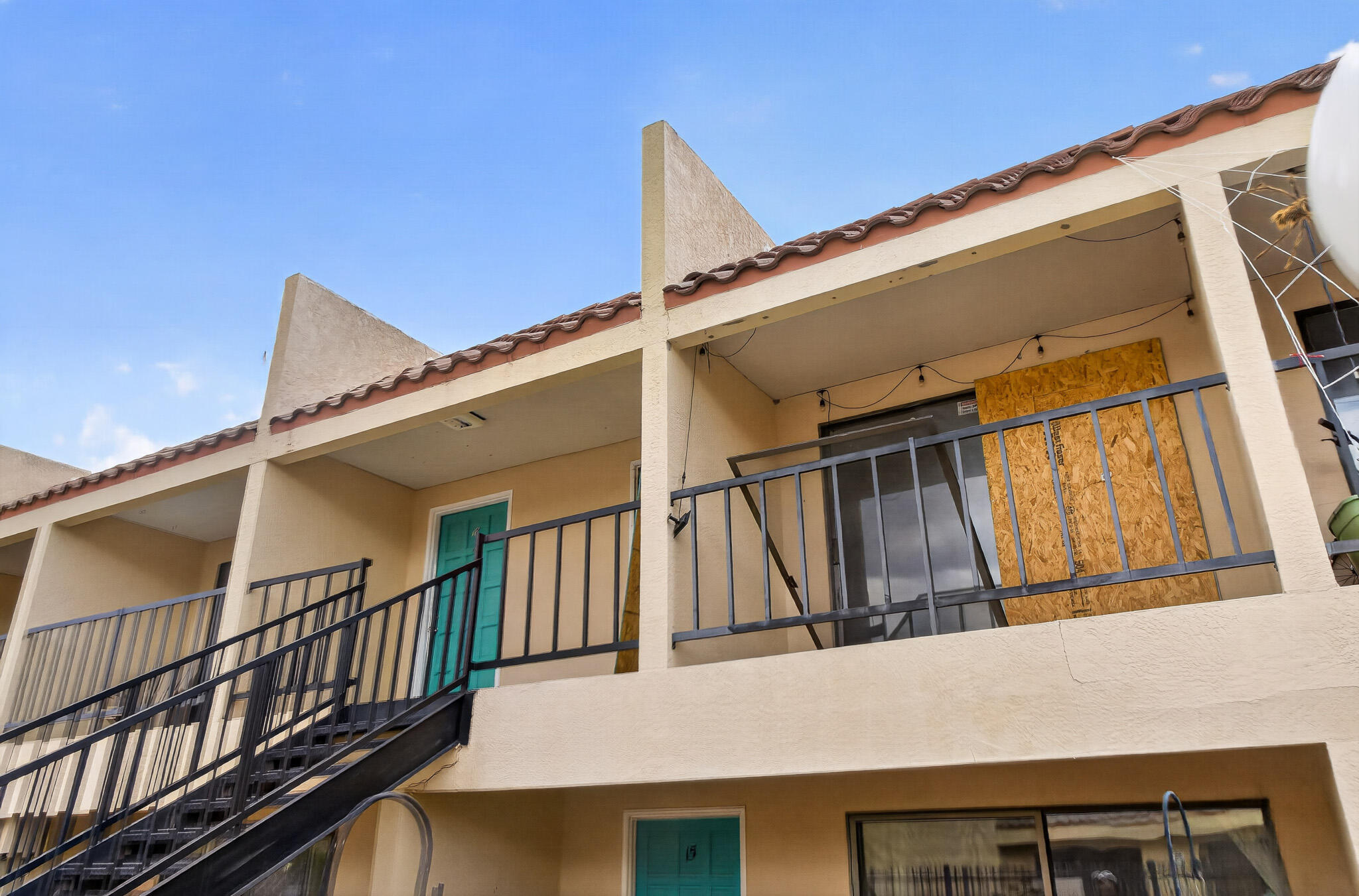 Photo 5 — 1025 Valencia Drive SE APT 16