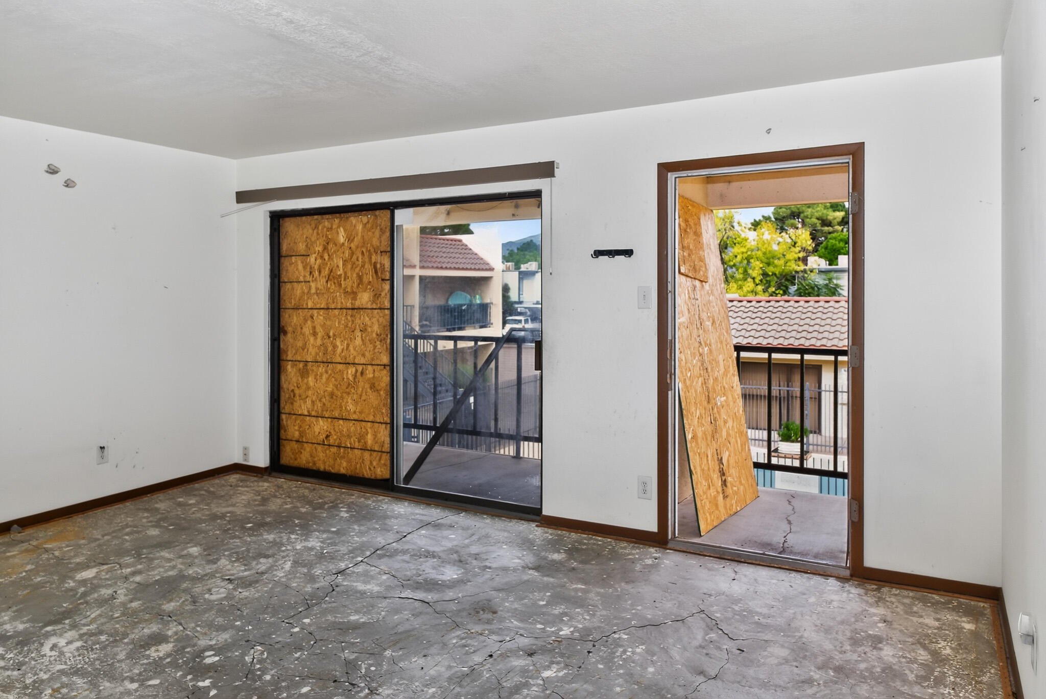 Photo 10 — 1025 Valencia Drive SE APT 16