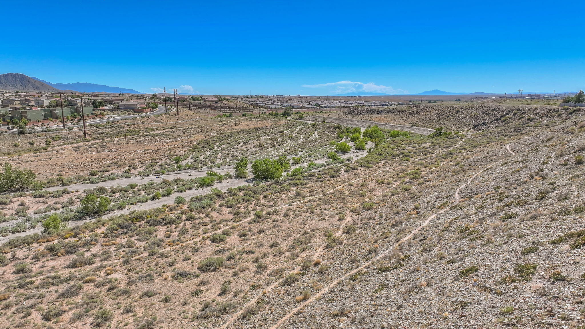Photo 9 — 11638 Wild Horse Trail SE