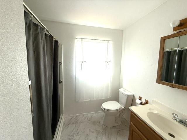 Photo 7 — 11916 Euclid Court NE