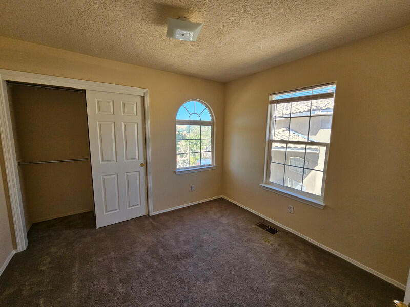 Photo 4 — 4844 Stafford Place NW