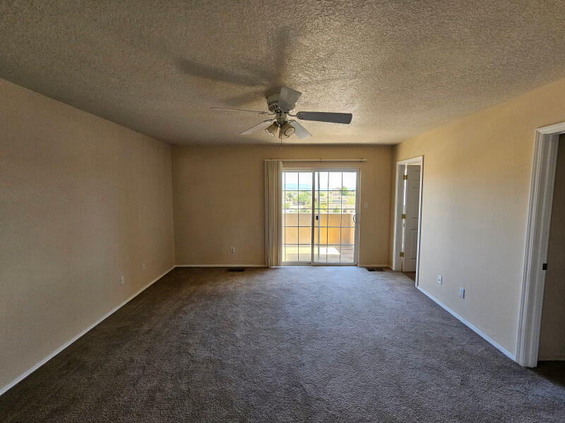 Photo 6 — 4844 Stafford Place NW
