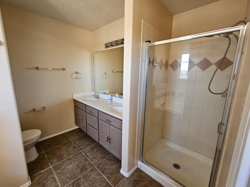 Photo 9 — 4844 Stafford Place NW