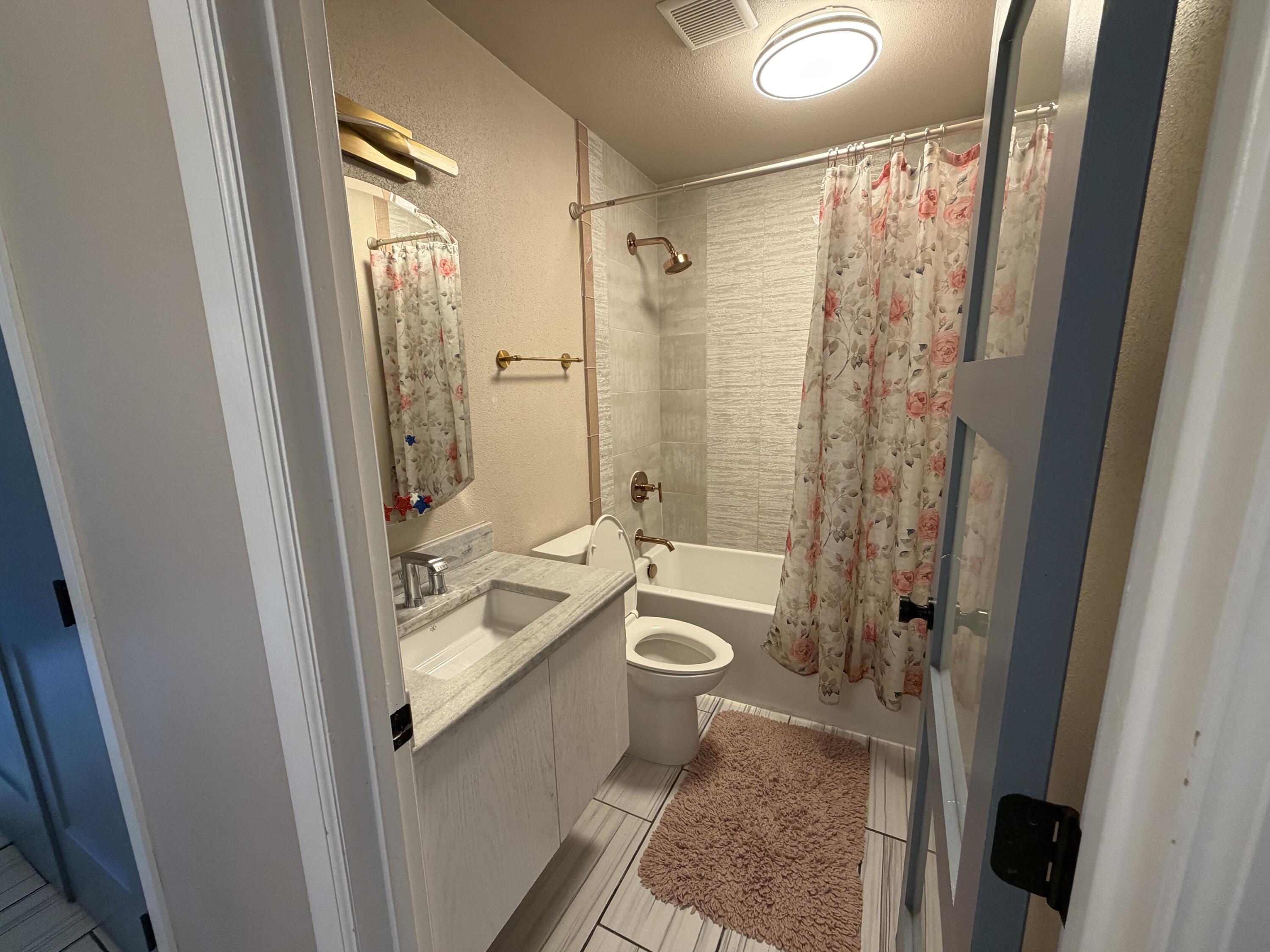 Photo 3 — 5504 Palomino Drive NW