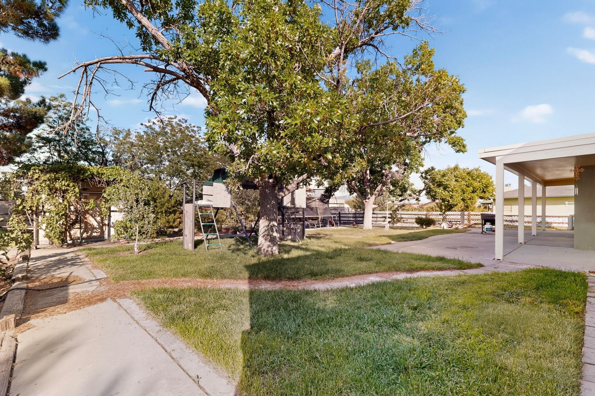Photo 6 — 5504 Palomino Drive NW
