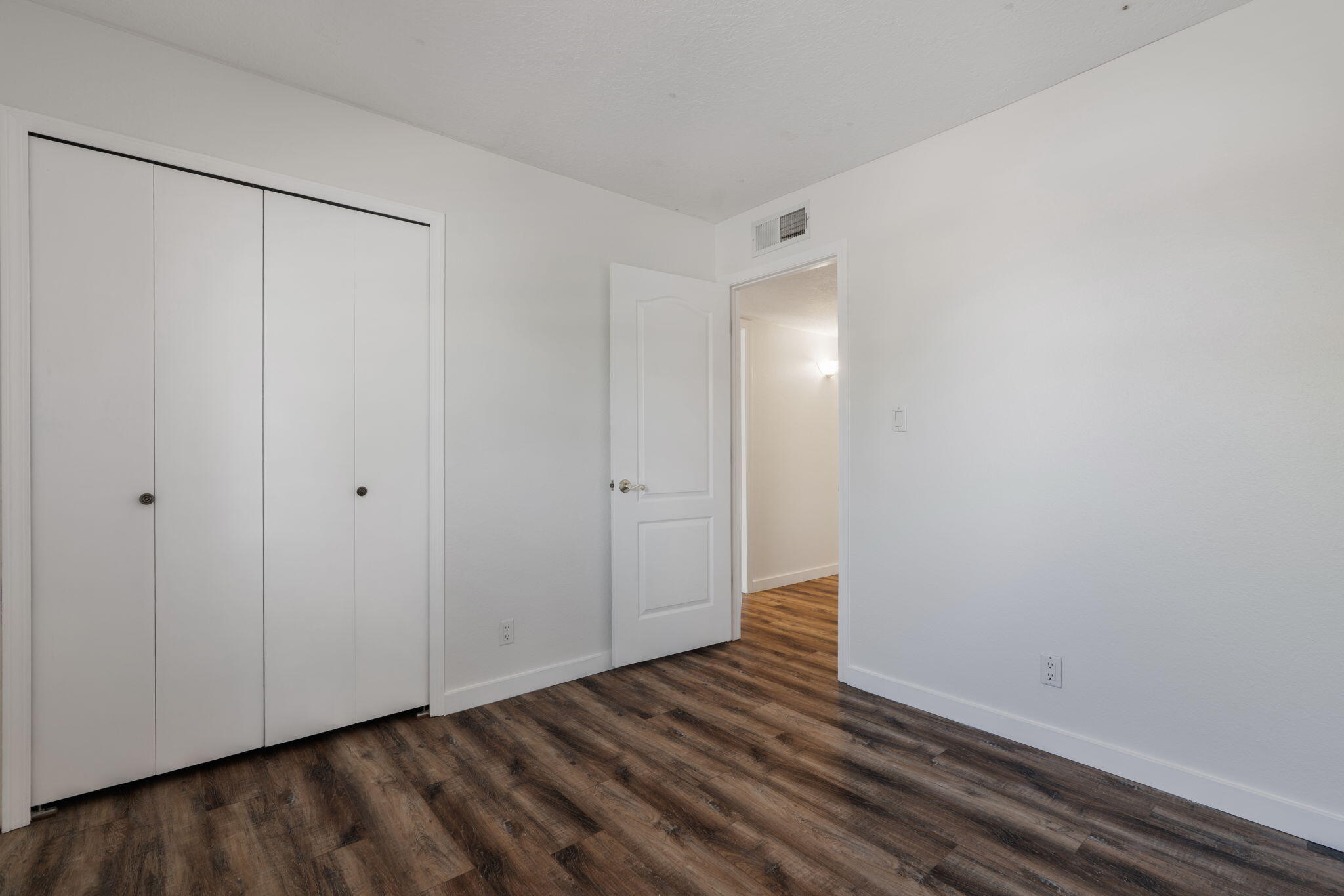 Photo 5 — 7201 Hearth Drive NW
