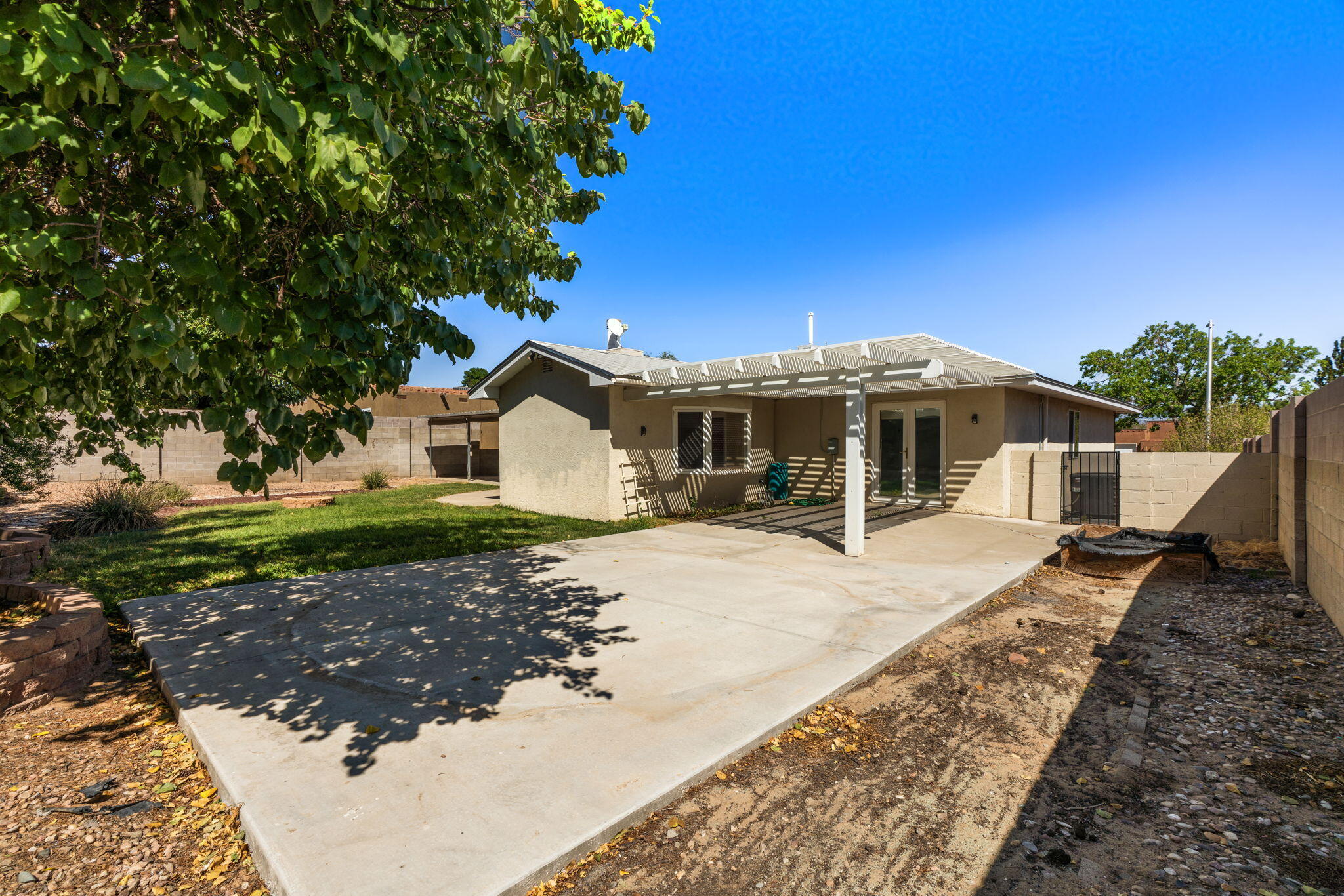 Photo 11 — 7201 Hearth Drive NW