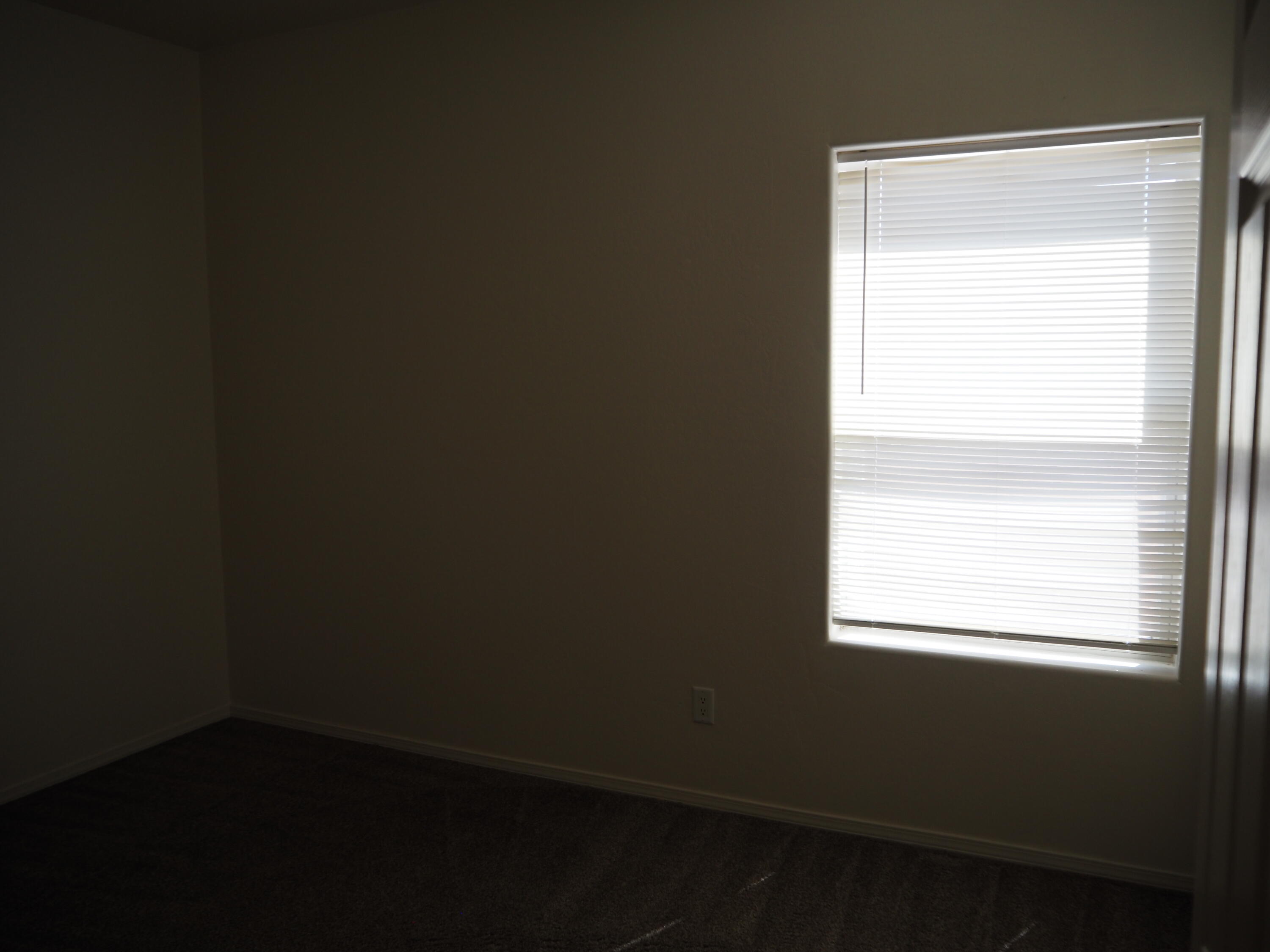 Photo 5 — 3031 W Southern Boulevard SE C