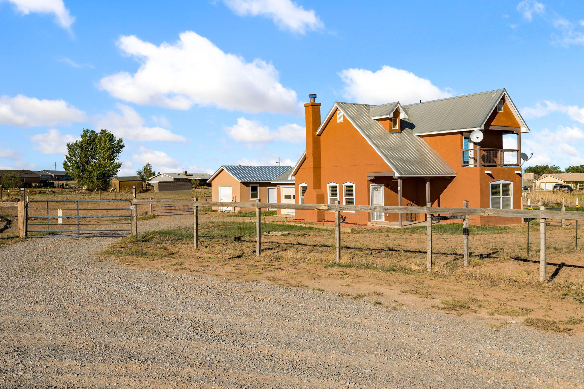 8 Starlight Acres Drive, Edgewood, NM 87015