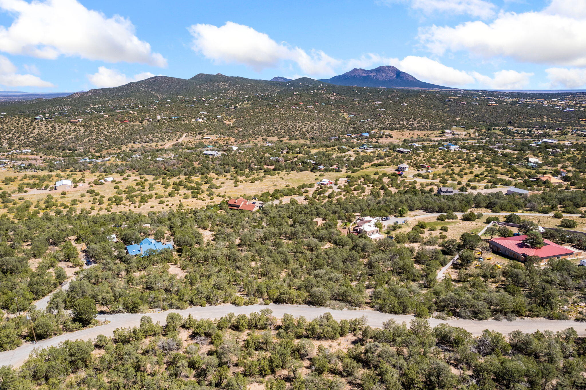 Photo 4 — 7 Oakmont Ridge Road