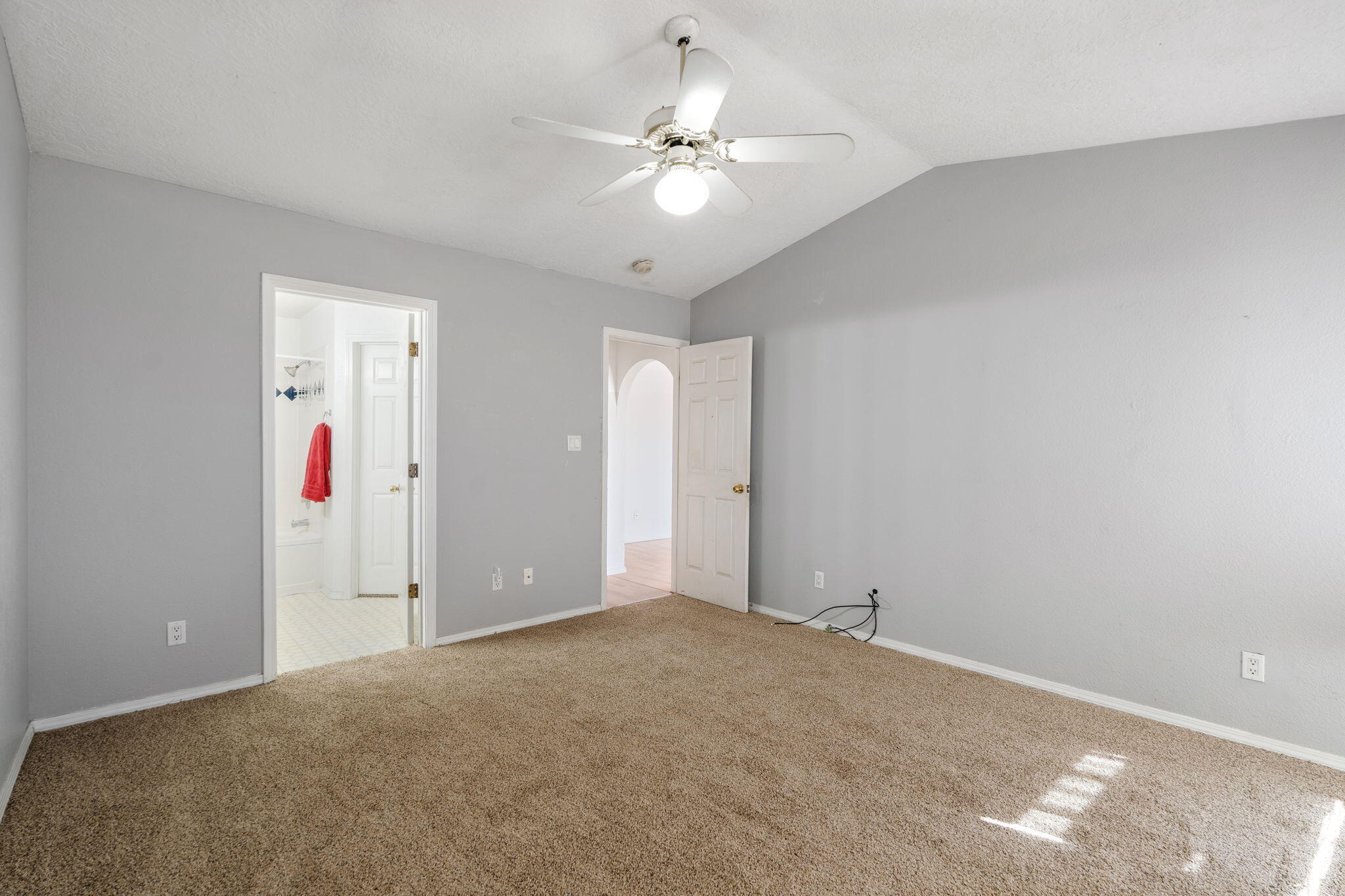 Photo 5 — 1412 Desert Bloom Avenue NW