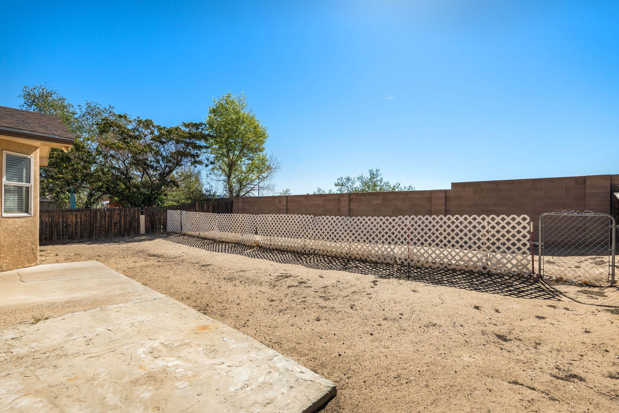 Photo 16 — 1412 Desert Bloom Avenue NW