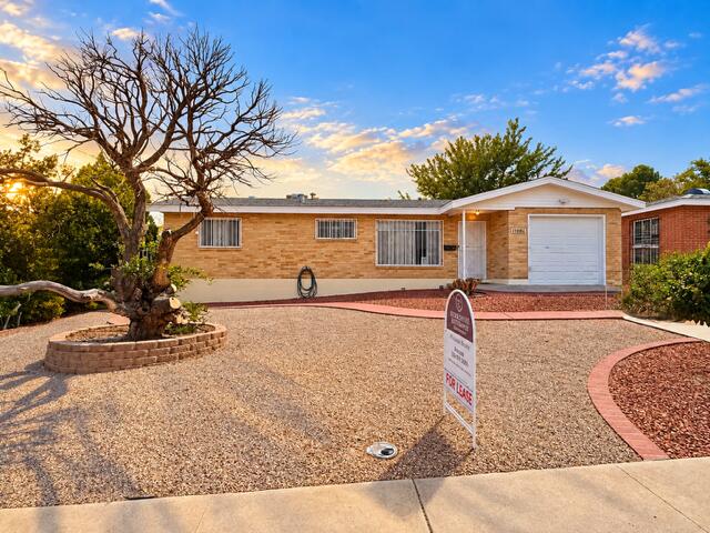 1804 Cornell Drive SE, Albuquerque, NM 87106