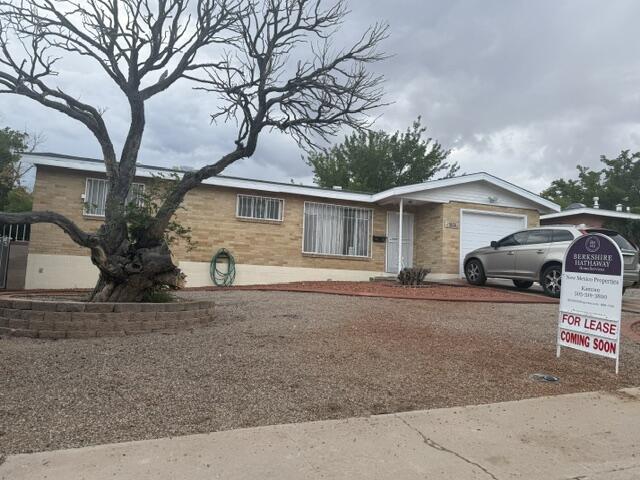 Photo 8 — 1804 Cornell Drive SE