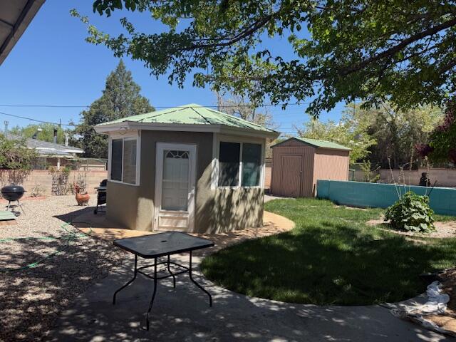 Photo 3 — 1804 Cornell Drive SE