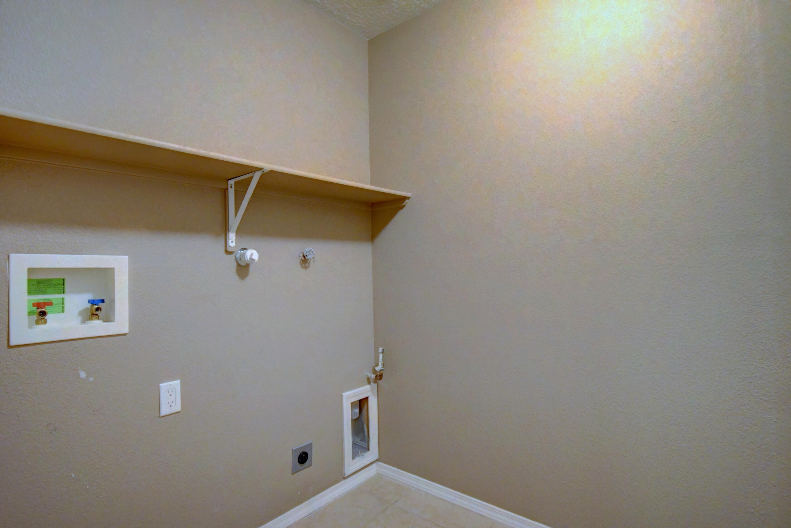Photo 12 — 8220 Chilte Pine Road NW