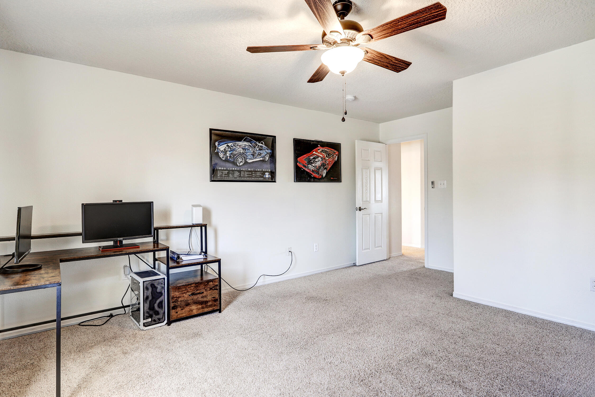 Photo 14 — 1090 Festival Road NW