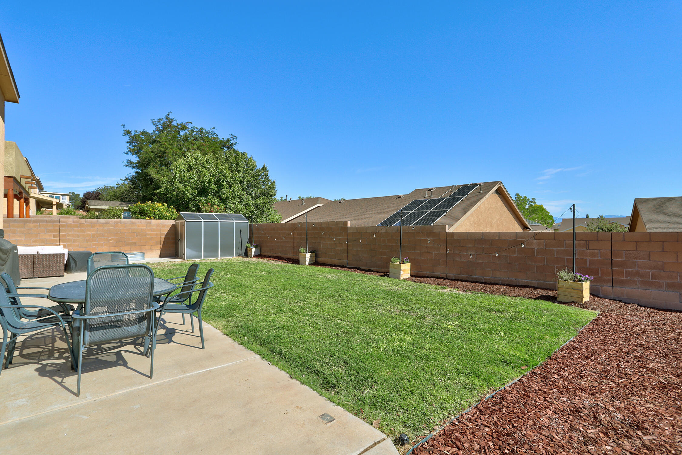 Photo 6 — 1090 Festival Road NW