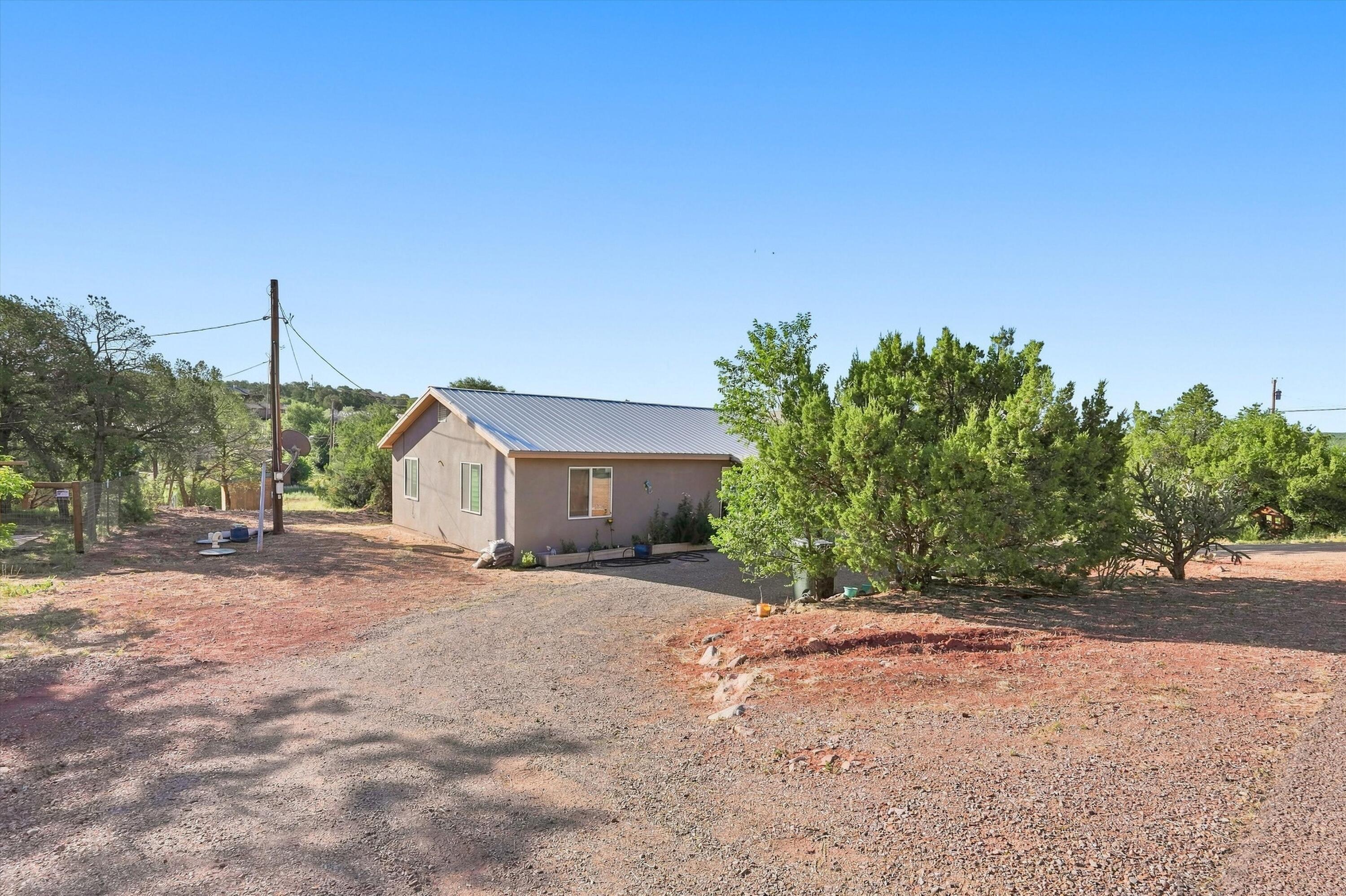Photo 4 — 22 Kelly Lynn Drive