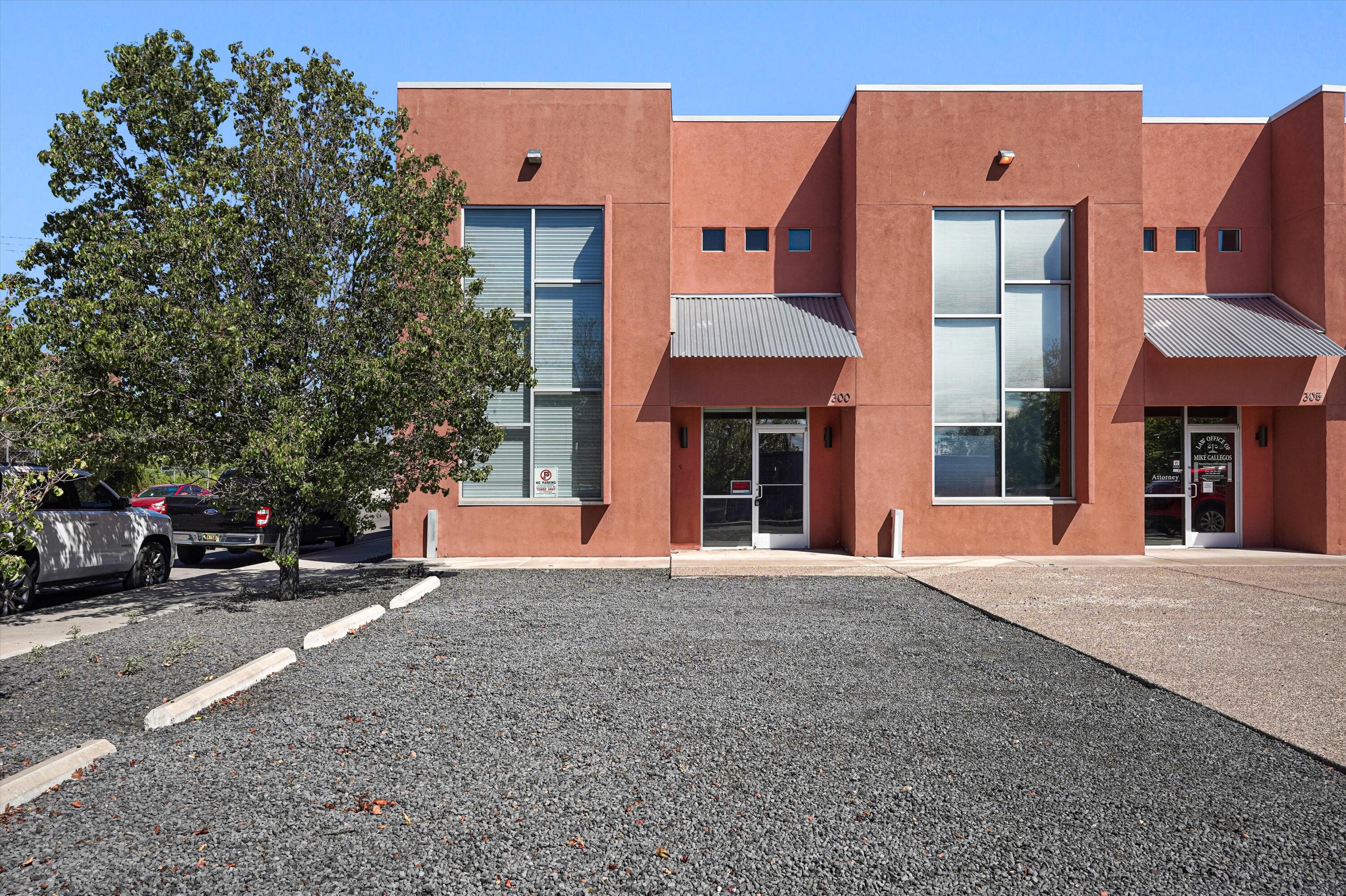 Photo 16 — 300 Adams Street SE