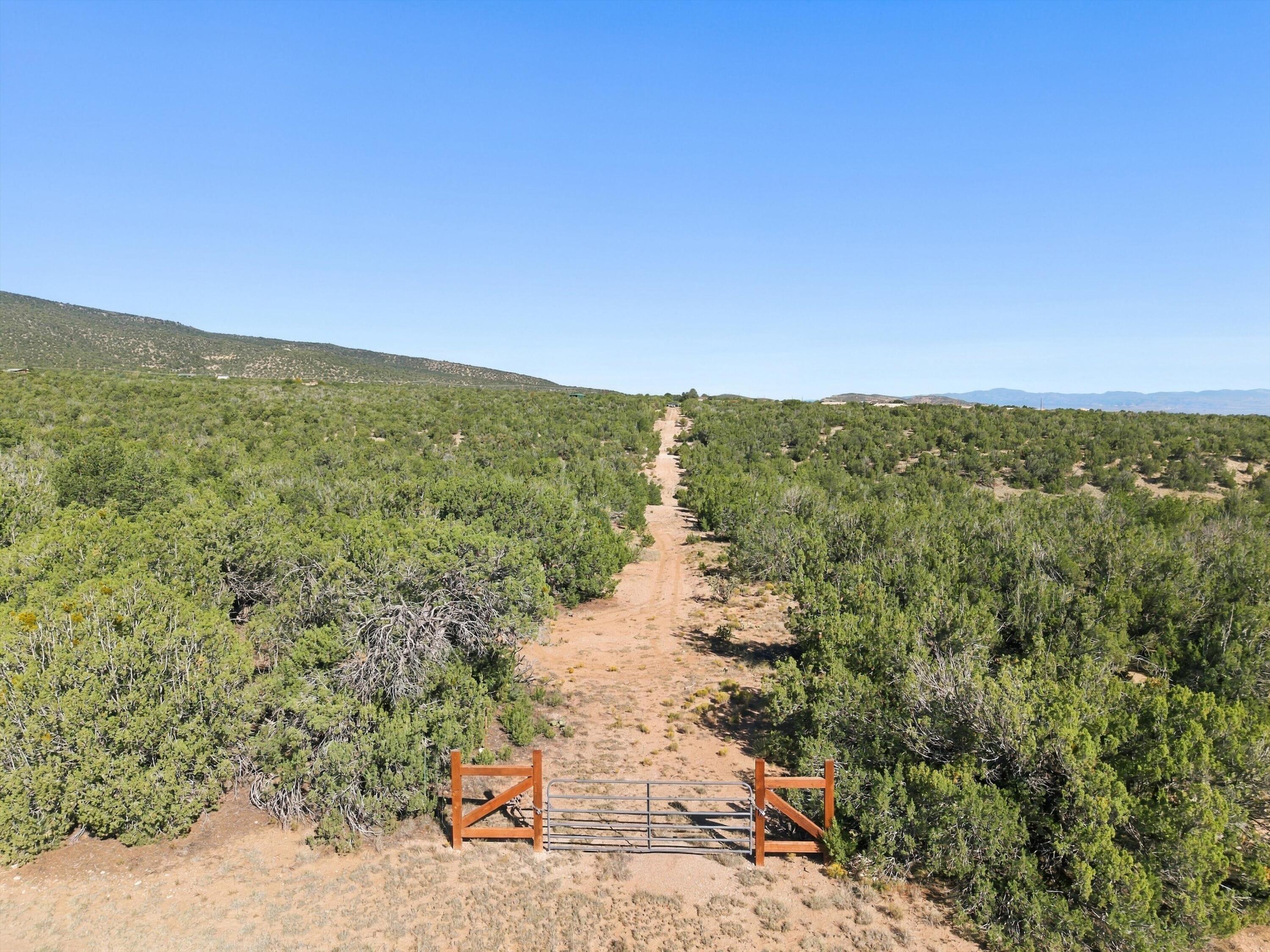 Photo 3 — 00 Pinon Park Trail