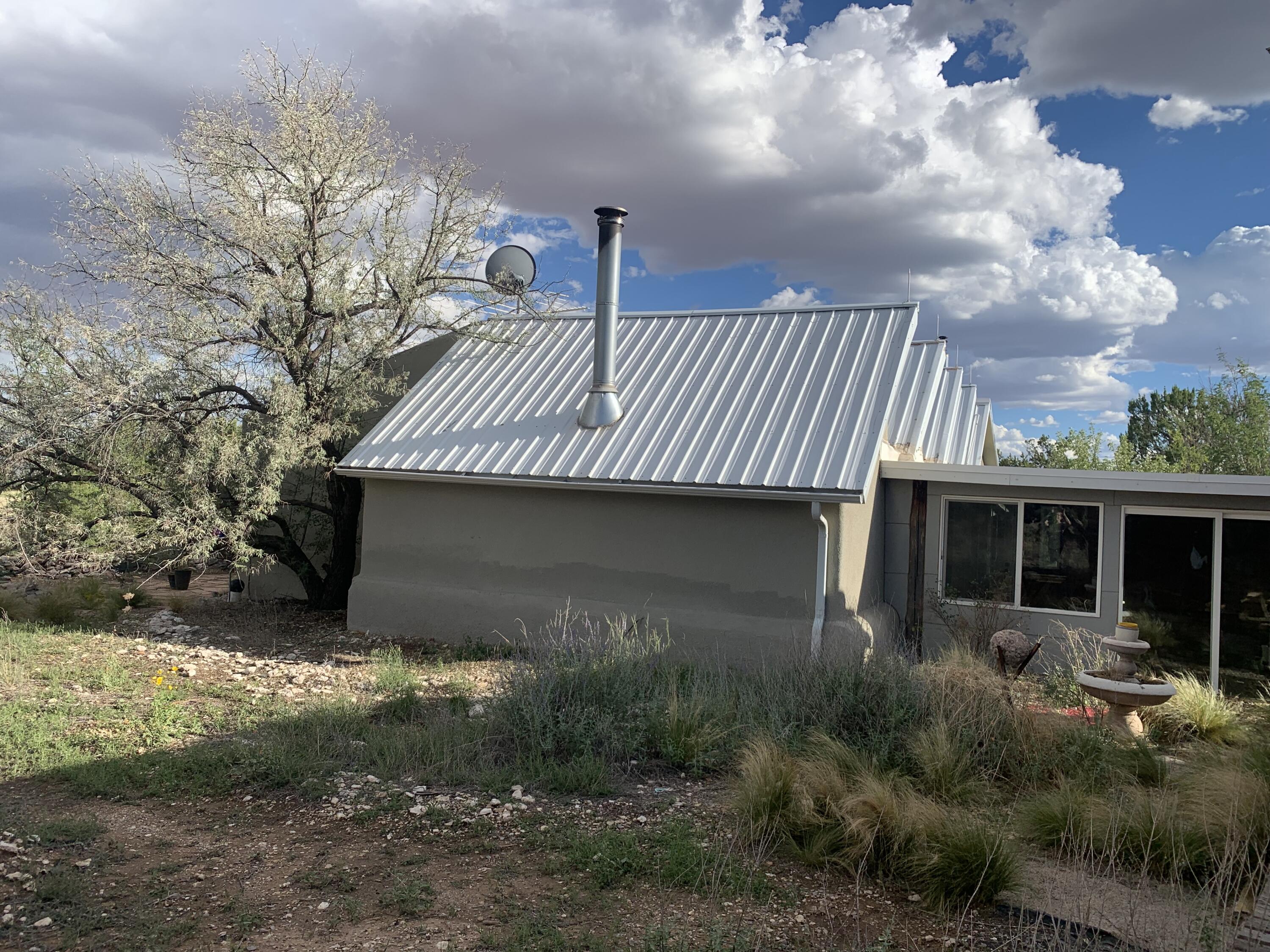 Photo 2 — 130 Stream Road