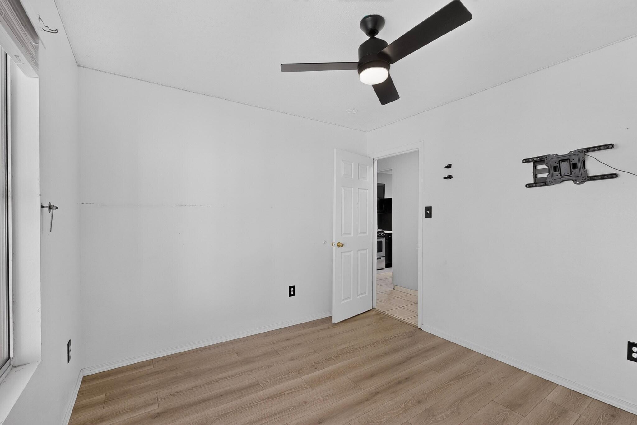Photo 18 — 7304 Rainmaker Road SW