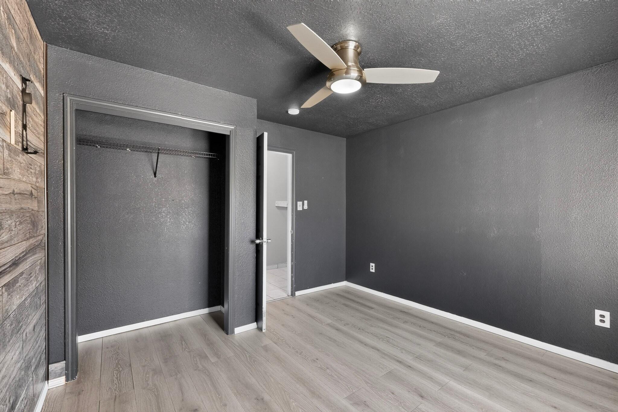 Photo 11 — 7304 Rainmaker Road SW