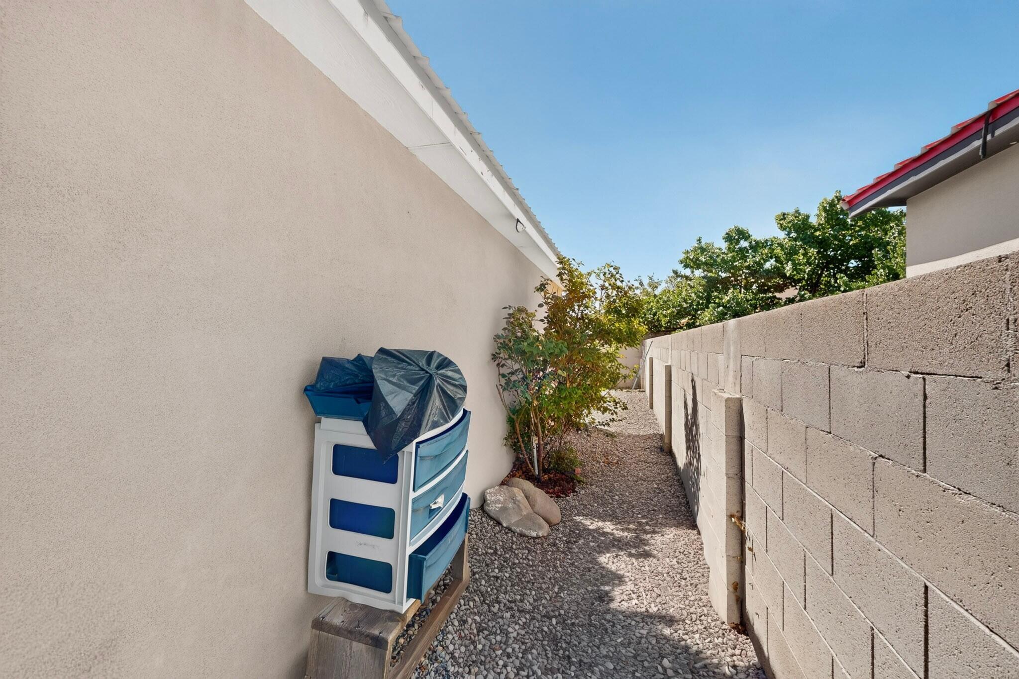 Photo 3 — 7304 Rainmaker Road SW