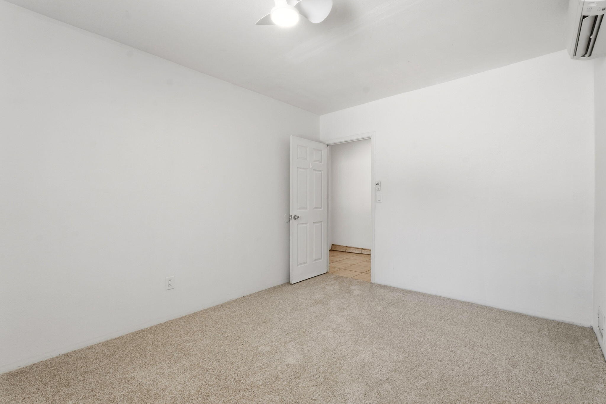 Photo 11 — 7309 Capulin Road NE