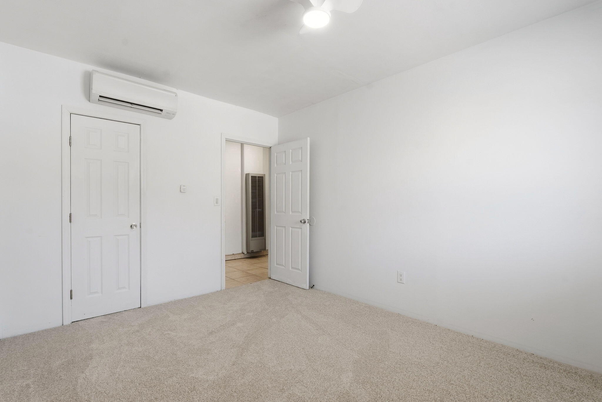 Photo 13 — 7309 Capulin Road NE