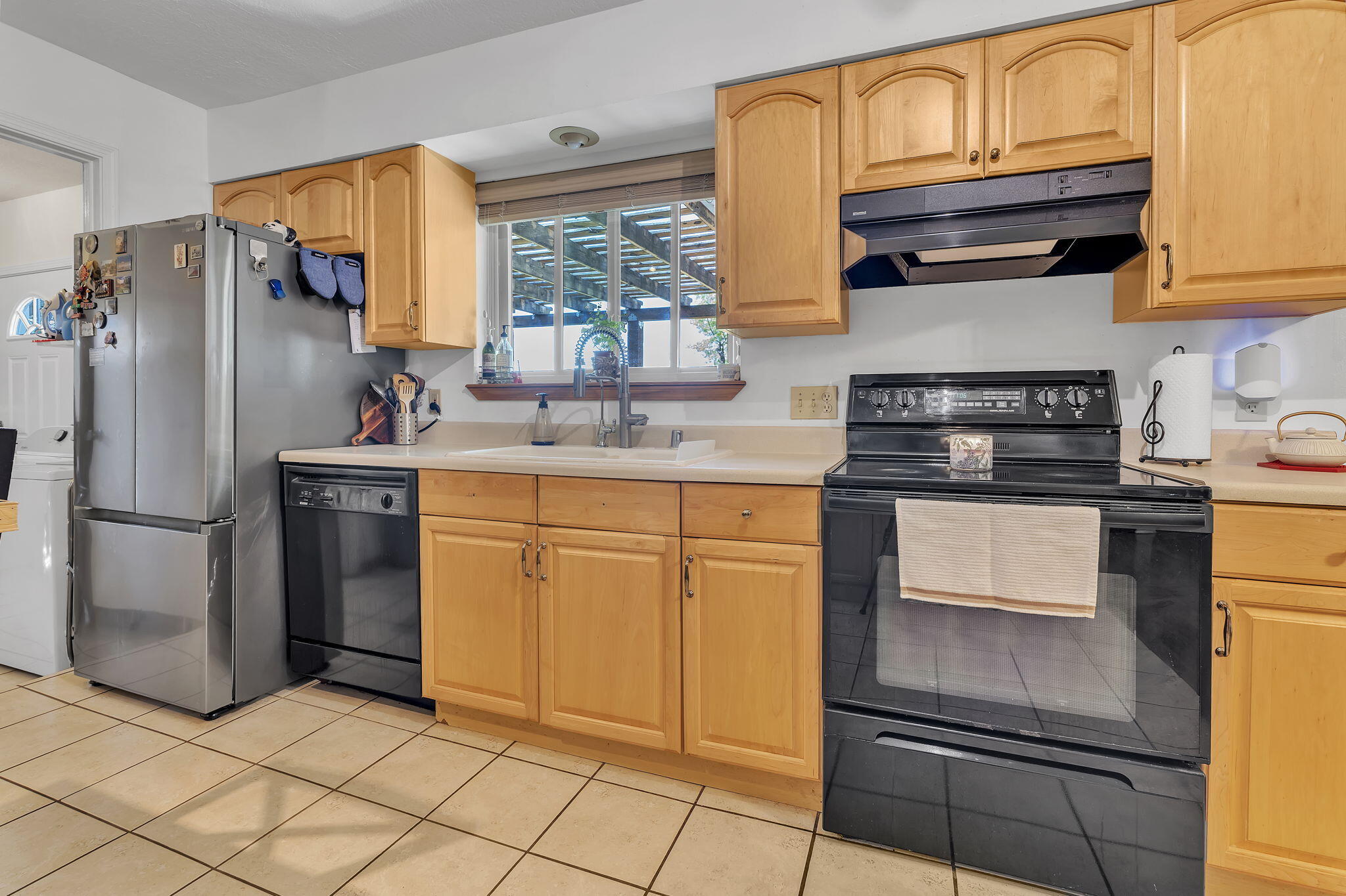 Photo 10 — 1310 North Drive