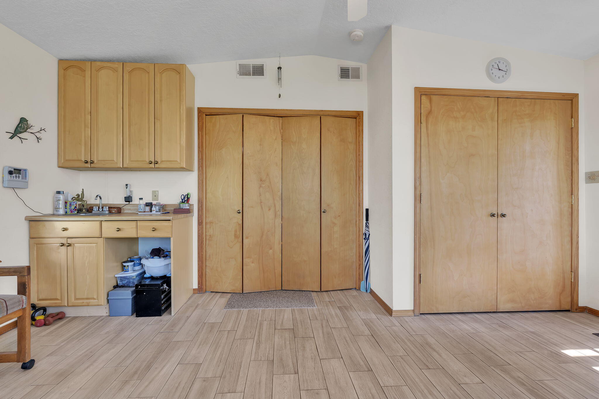 Photo 14 — 1310 North Drive