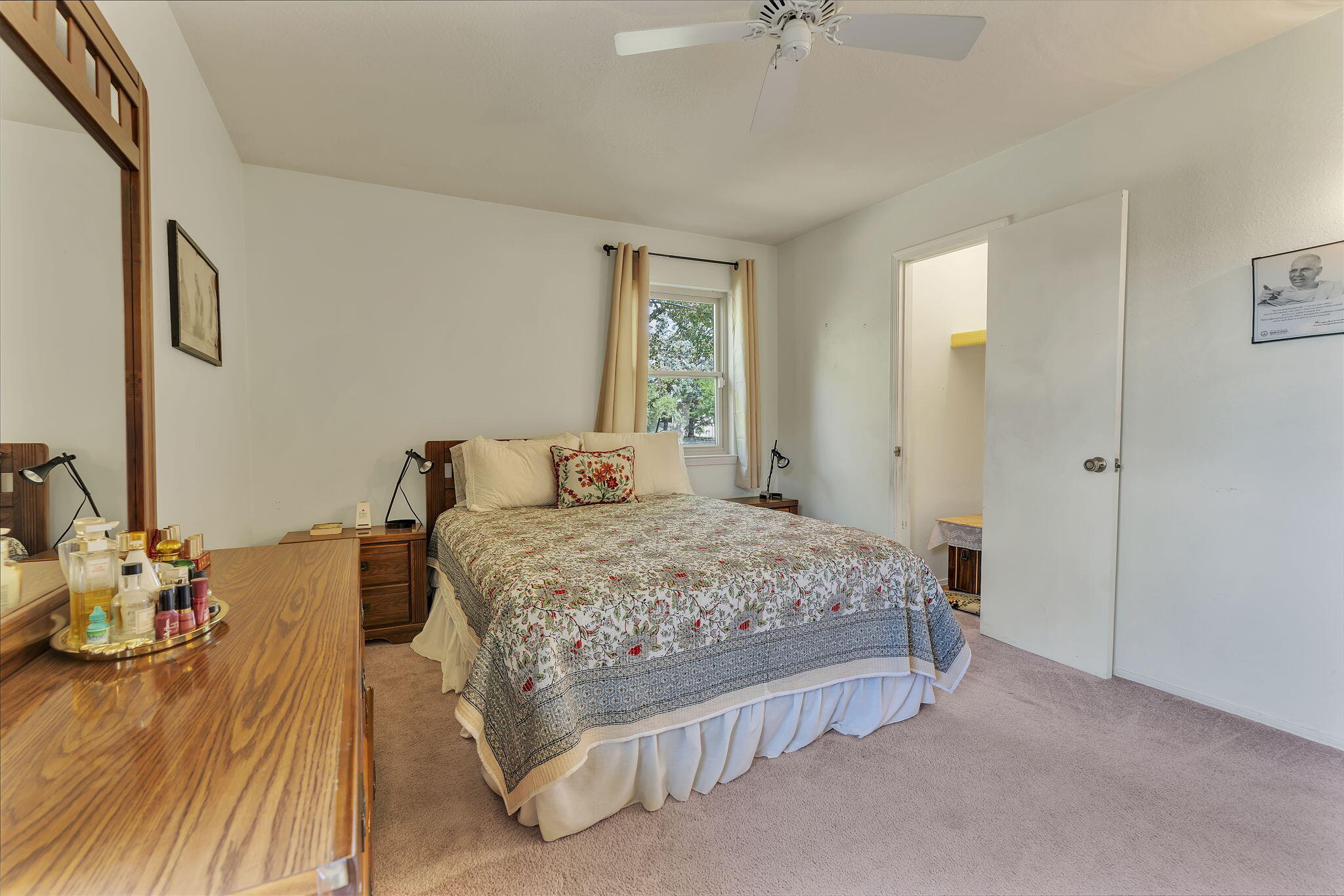 Photo 16 — 1310 North Drive